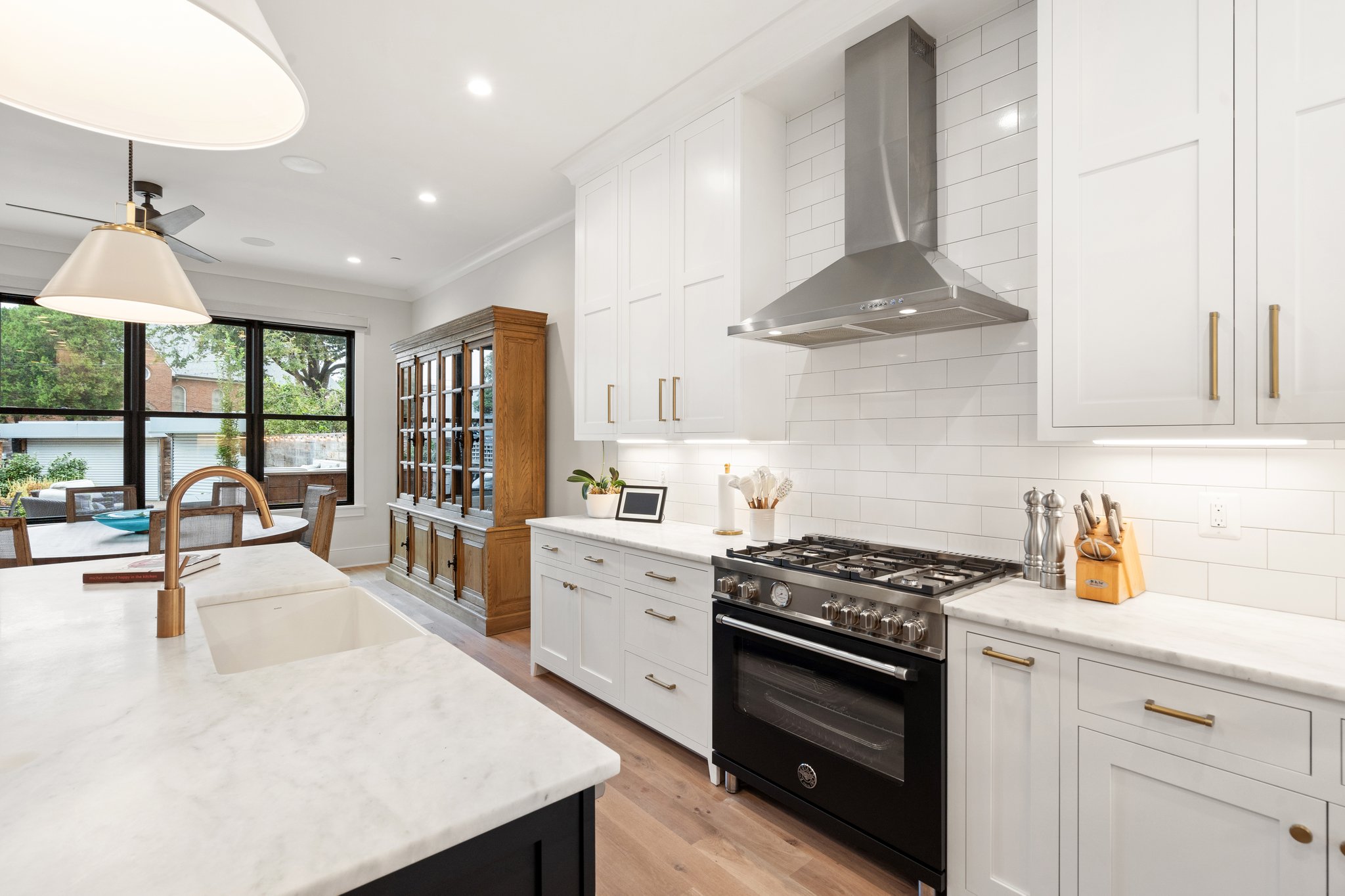 1432 1/2 G St SE, Washington, DC 20003, USA Photo 16