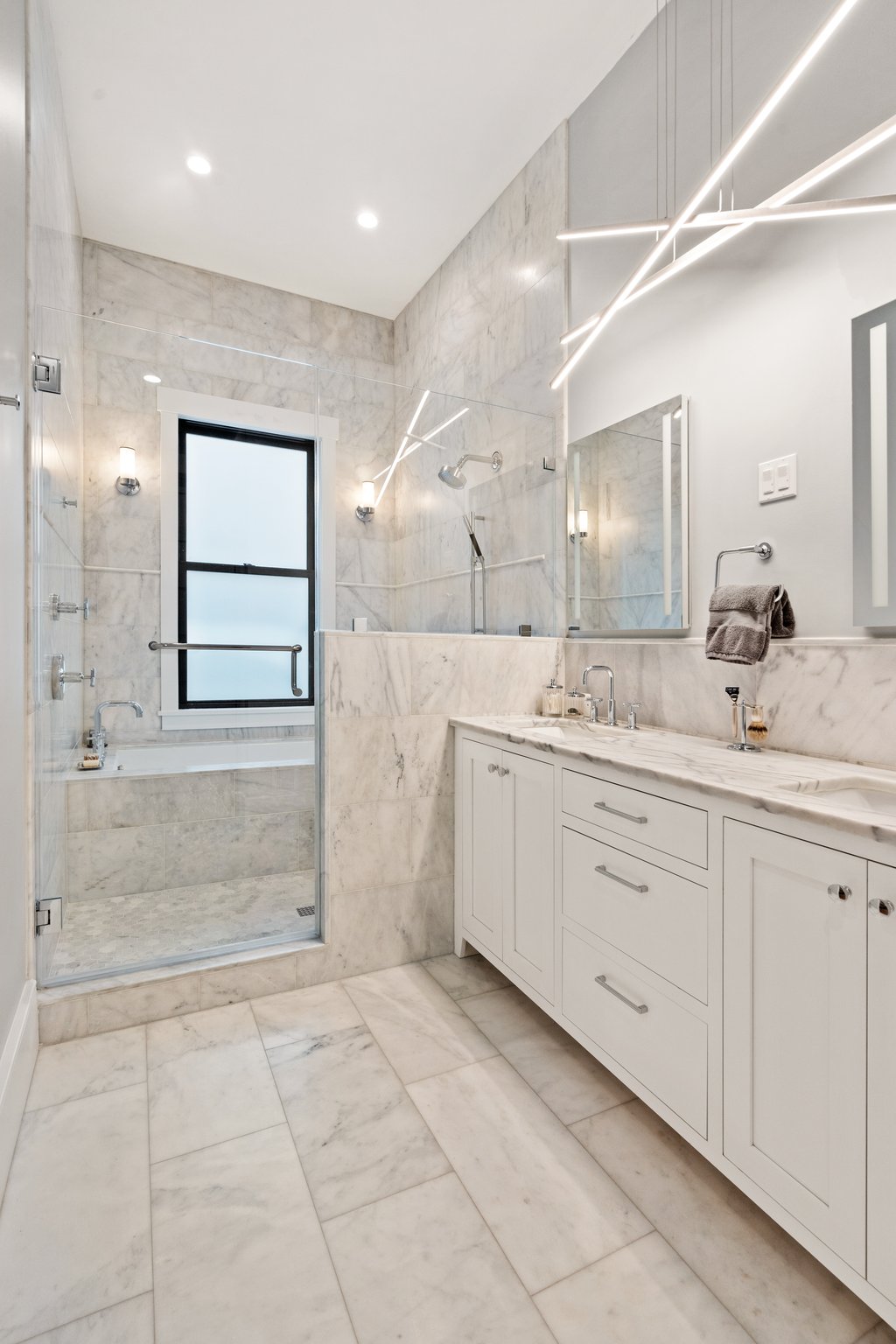 1432 1/2 G St SE, Washington, DC 20003, USA Photo 30