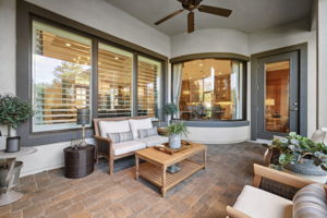 Covered, Screened Lanai