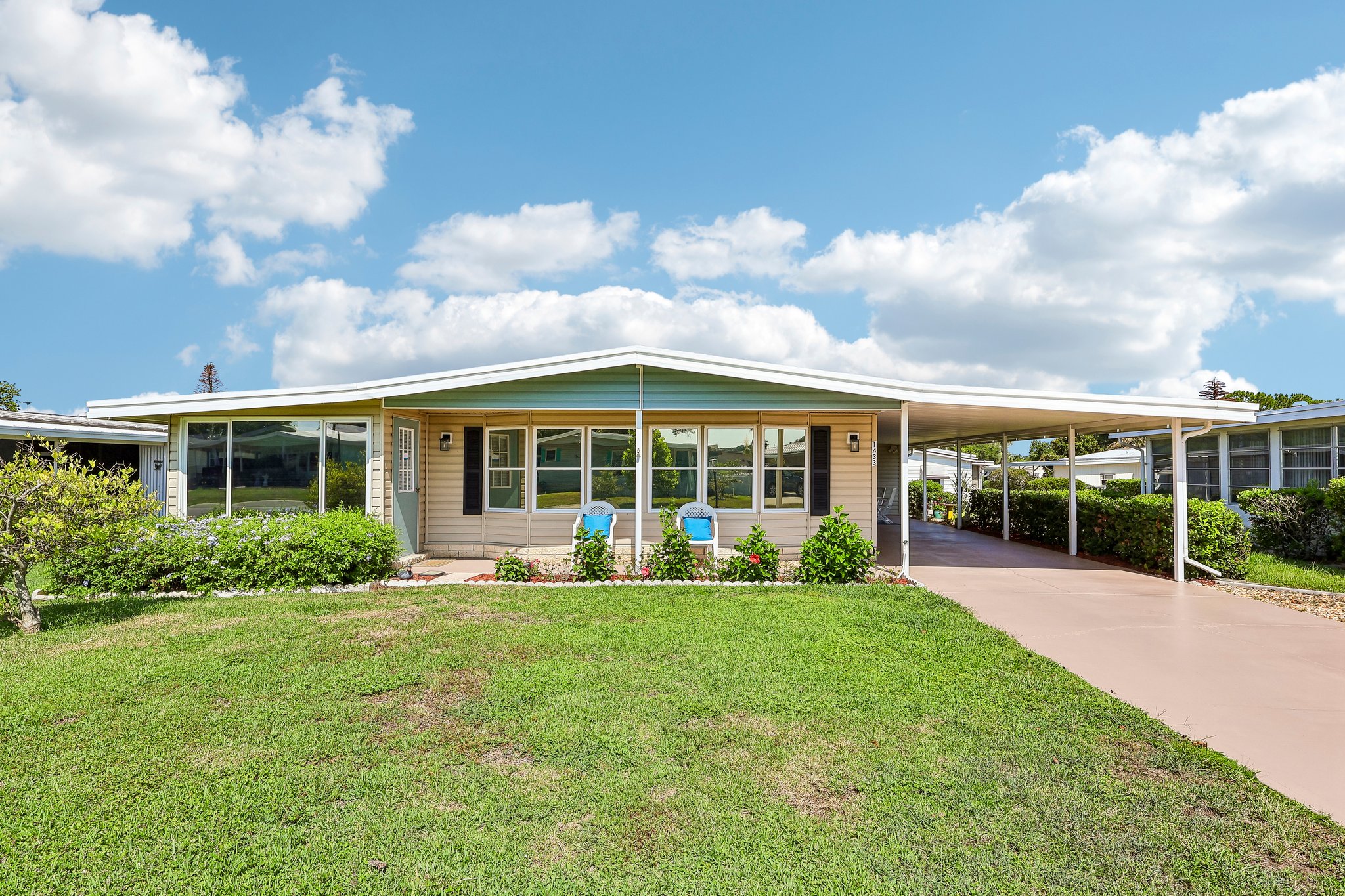 Apache Cir-S3006-002.jpg