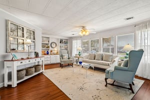 Apache Cir-S3006-011.jpg