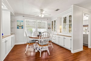 Apache Cir-S3006-014.jpg