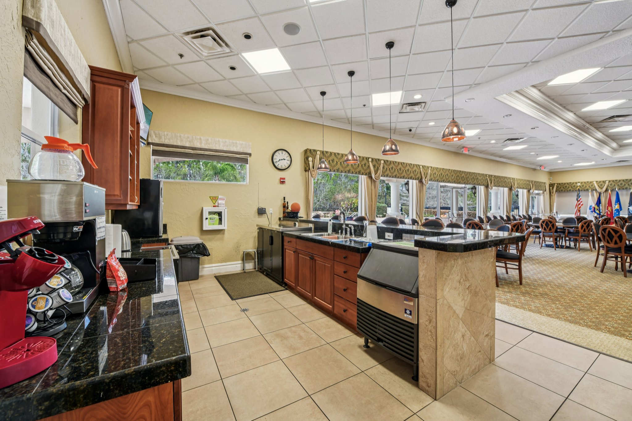 Areca Palm Dr-1902-904.jpg