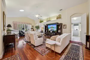 Areca Palm Dr-S1902-006.jpg