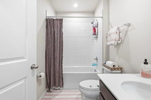 Interiors (6)