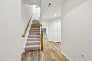 Madrigal Dr-S1610-009.jpg