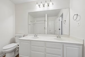 Madrigal Dr-S1610-041.jpg