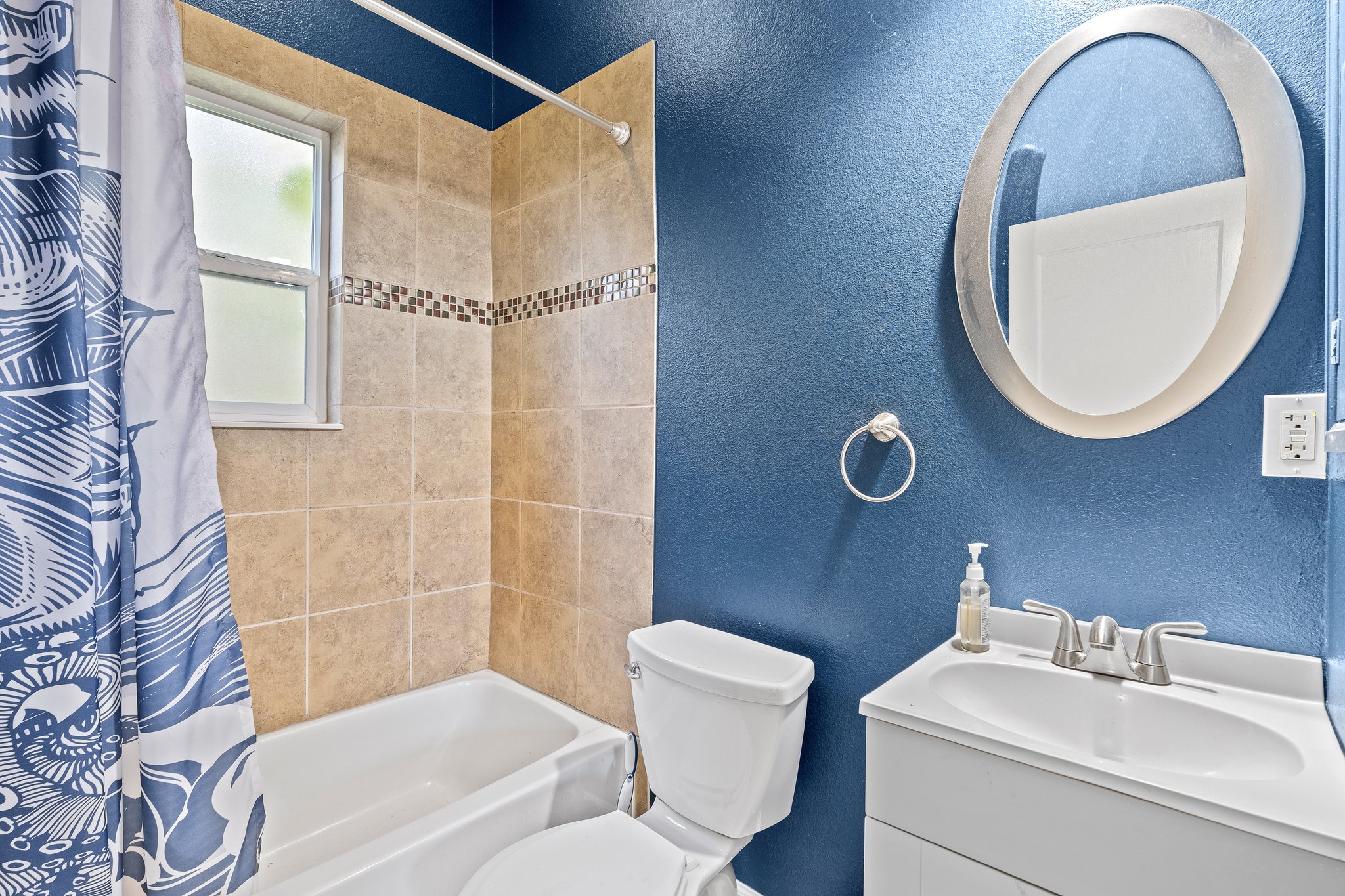 1434 Knox Ct, Denver, CO 80204, USA Photo 20