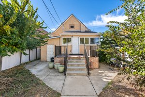 1434 Knox Ct, Denver, CO 80204, USA Photo 29