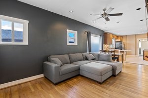 1434 Knox Ct, Denver, CO 80204, USA Photo 5