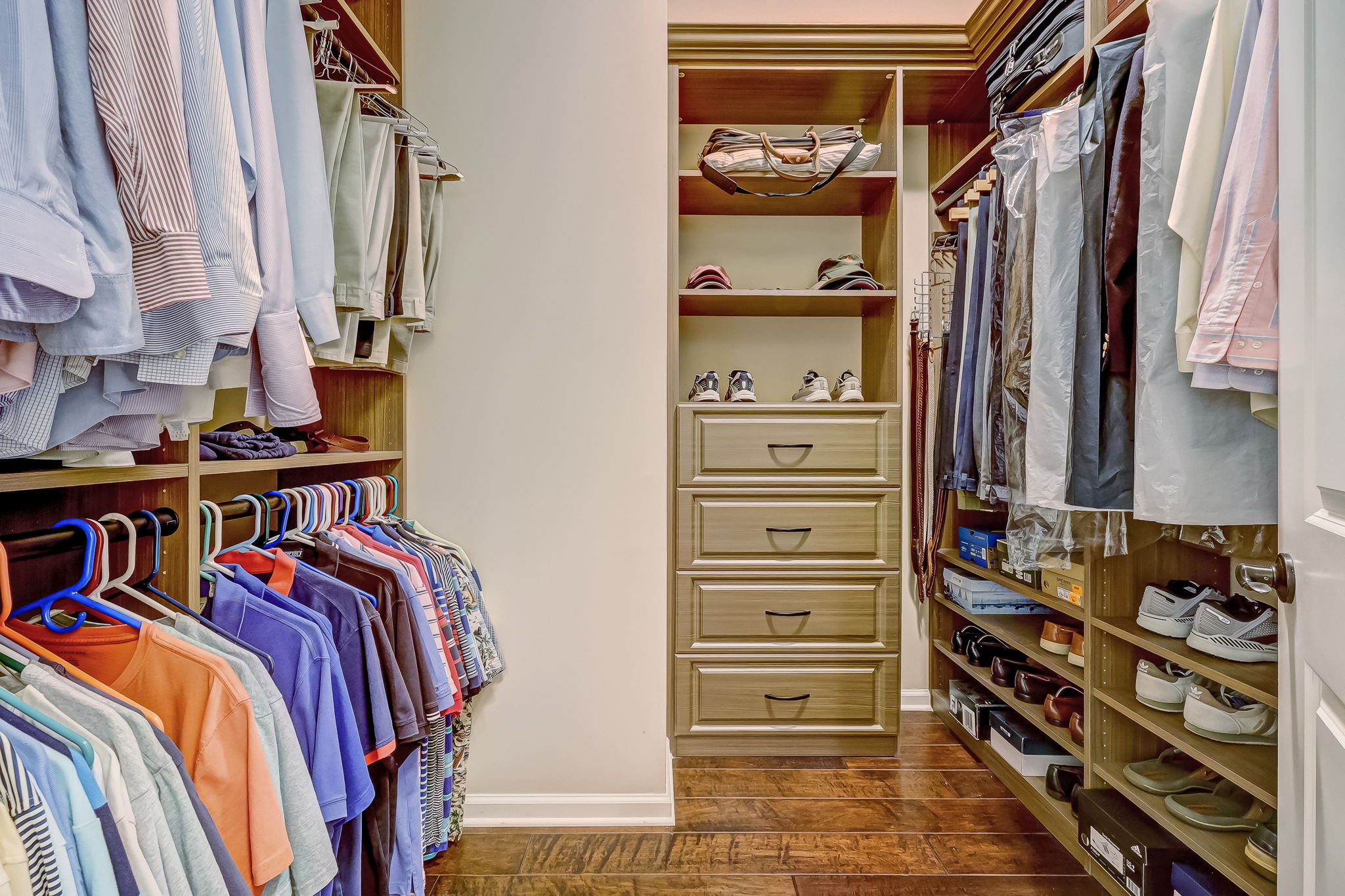 Primary Bedroom Closet