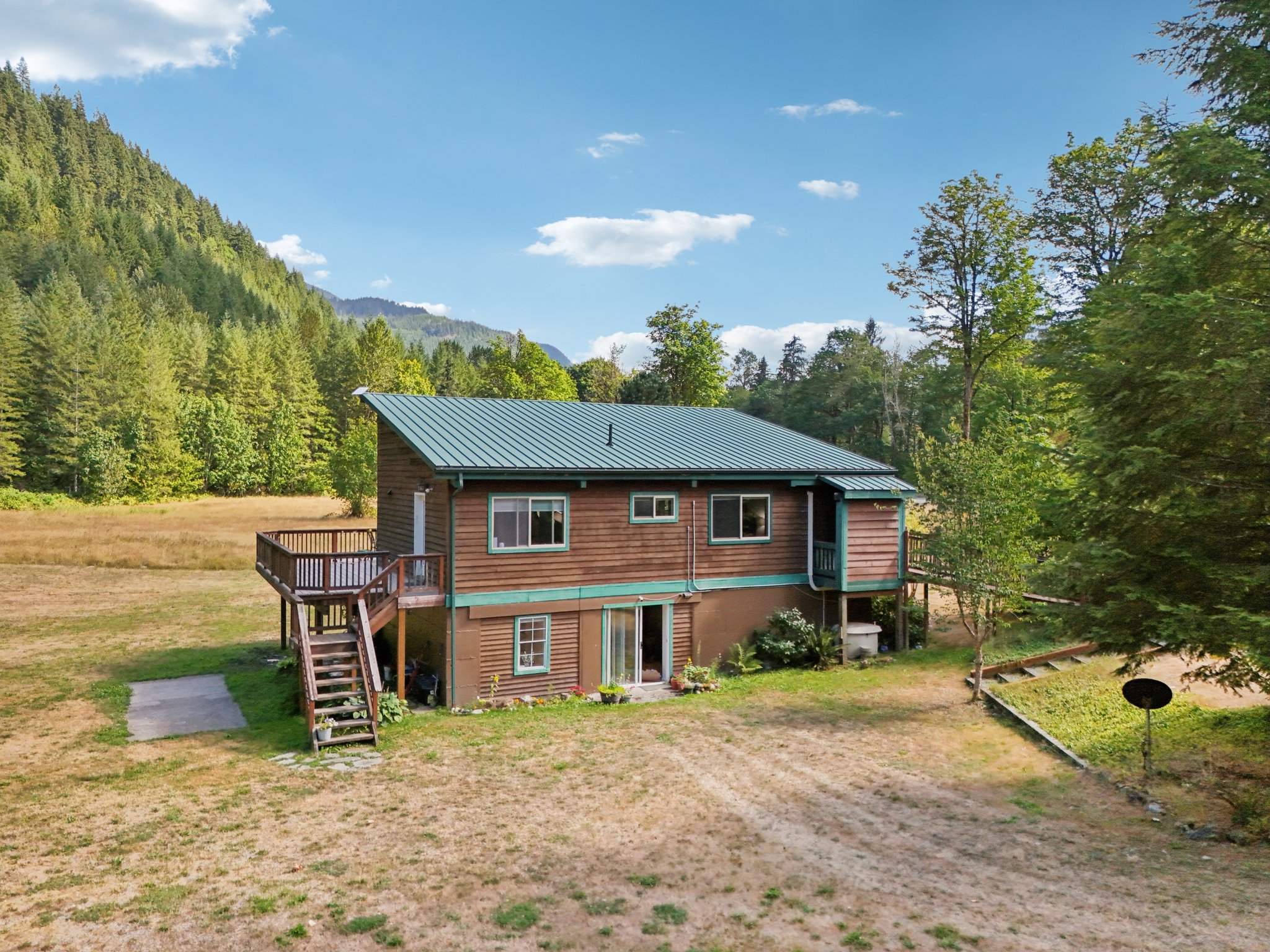 State Route 530-S1408-036.jpg