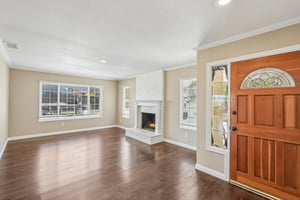 Laurel Dr-S0708-002.jpg