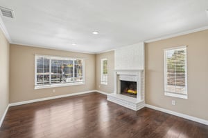 Laurel Dr-S0708-003.jpg