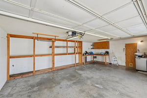 Laurel Dr-S0708-027.jpg