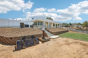 Laurel Dr-S0708-030.jpg