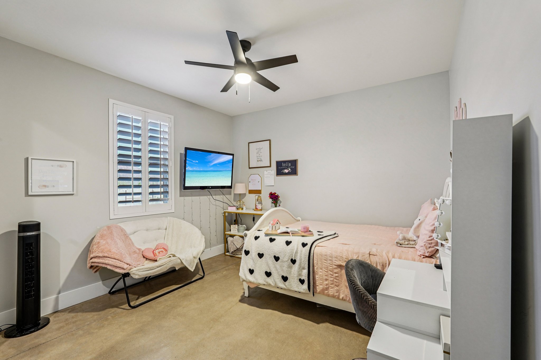 W Oberlin Way-S2801-016.jpg