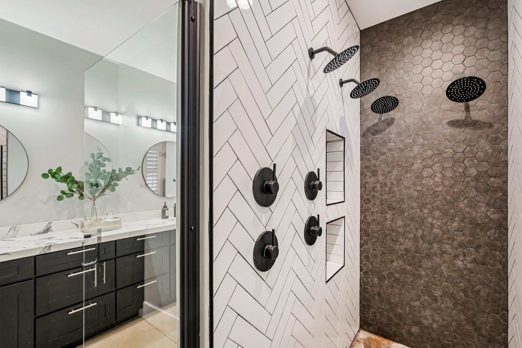 W Oberlin Way-S2801-035.jpg