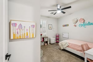 W Oberlin Way-S2801-026.jpg