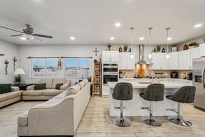 W Oberlin Way-S2801-055.jpg