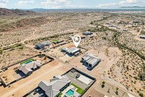 W Oberlin Way-S2801-083.jpg