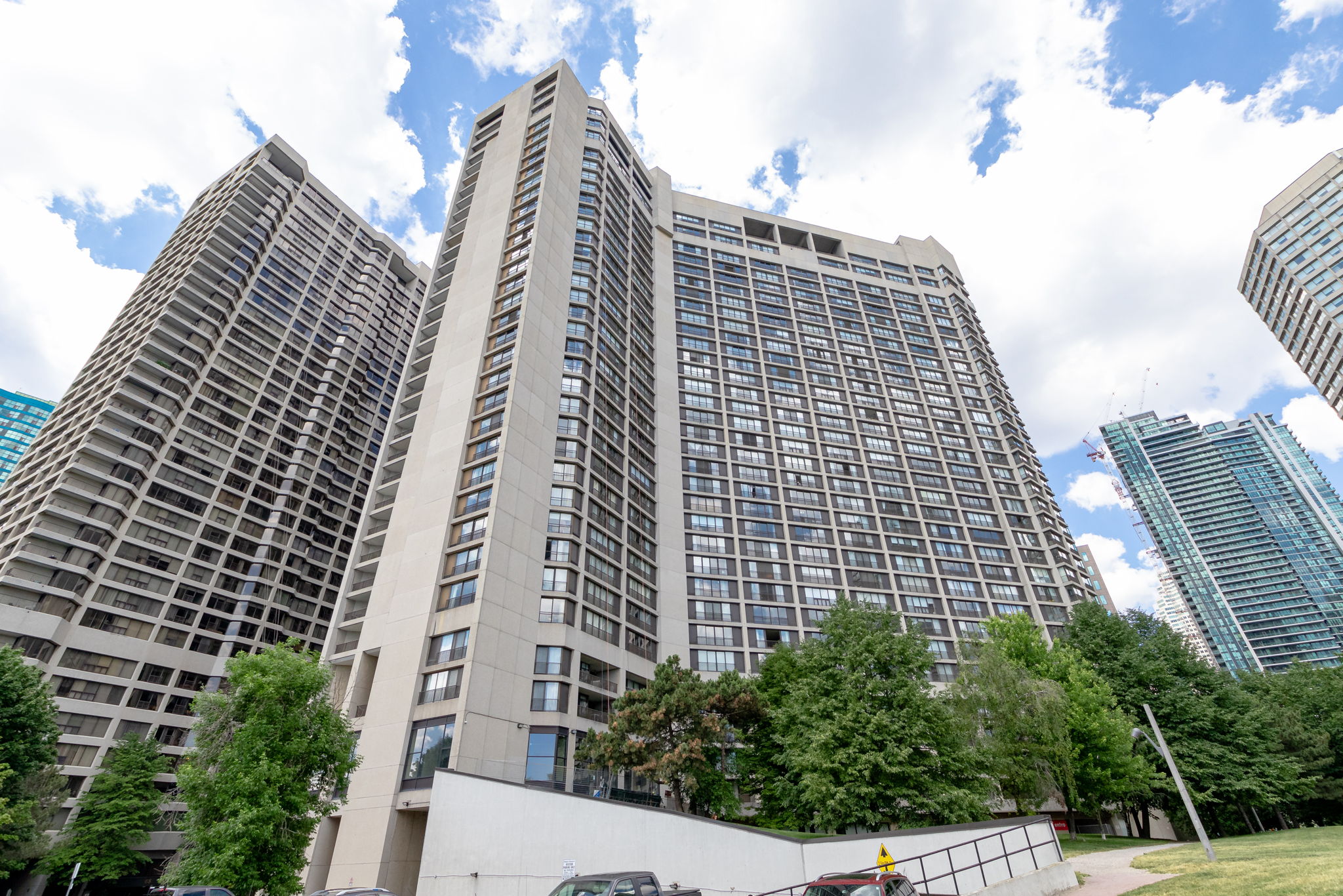 Toronto property showcase — delivered property photograph 44