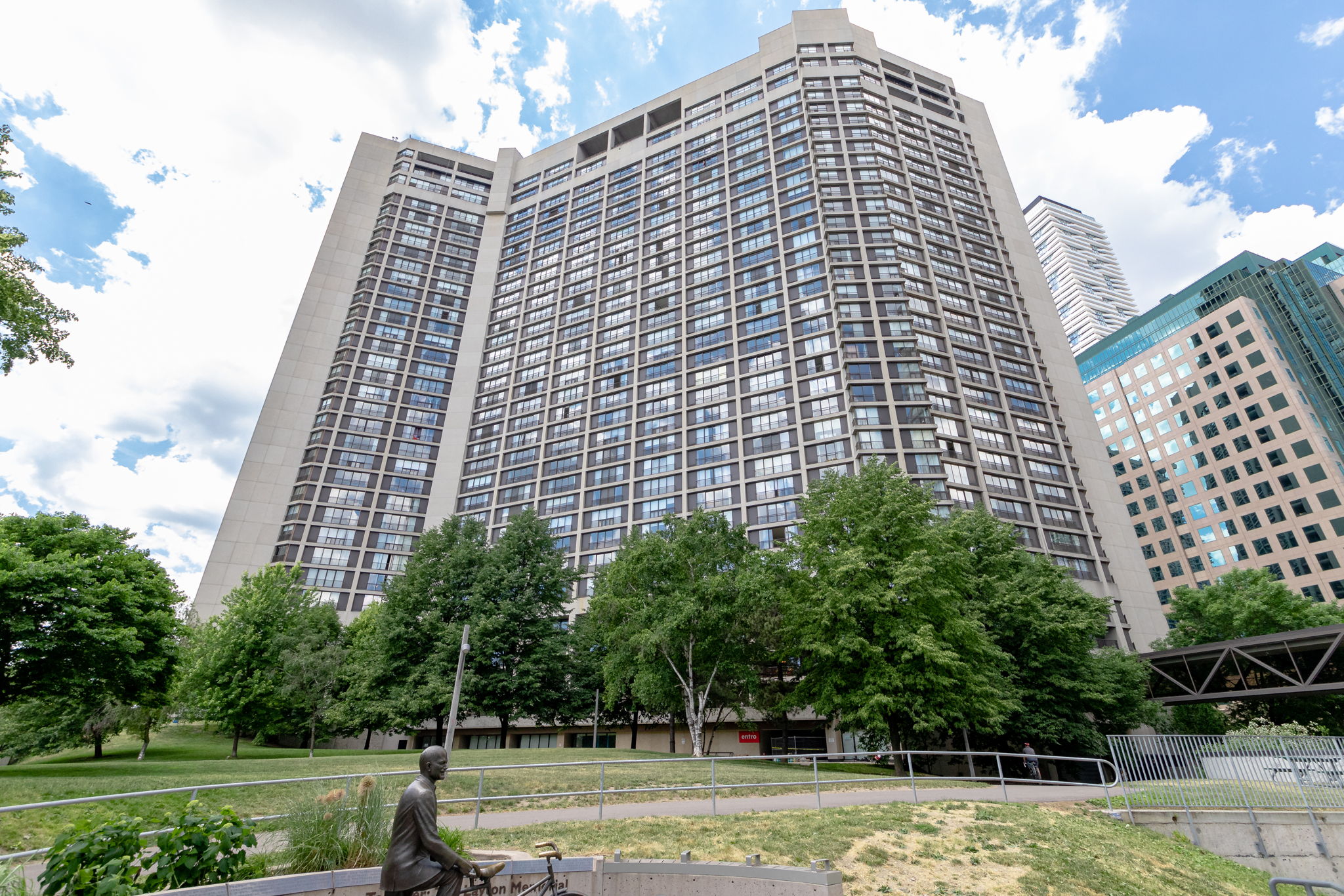 Toronto property showcase — delivered property photograph 47