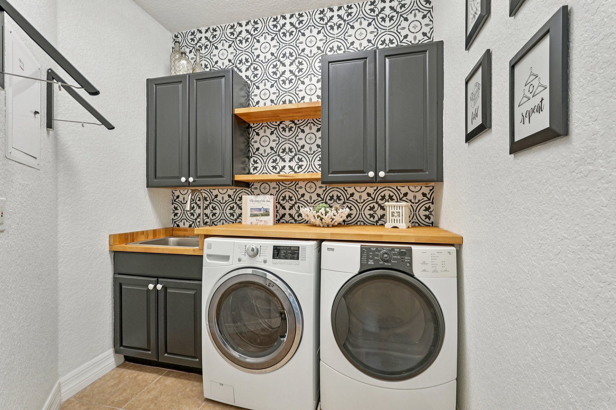 Emerald Dunes Dr-S0703-039r.jpg