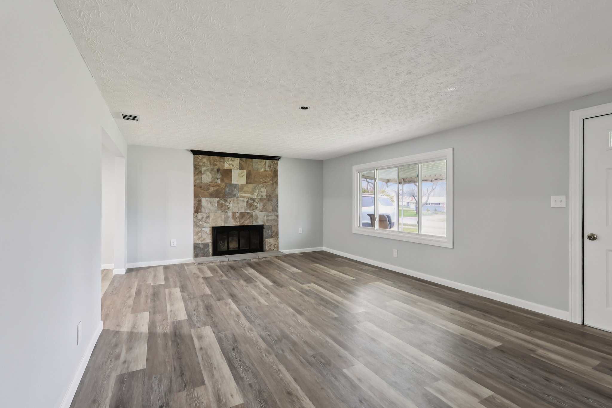 Pike Pkwy-S0204-007.jpg