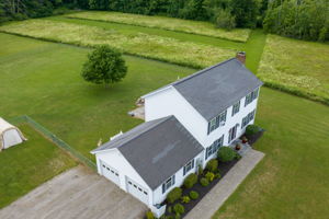  Photo 0