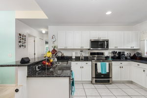 14350 Hampton Lake Ct, Fort Myers, FL 33908, USA Photo 9