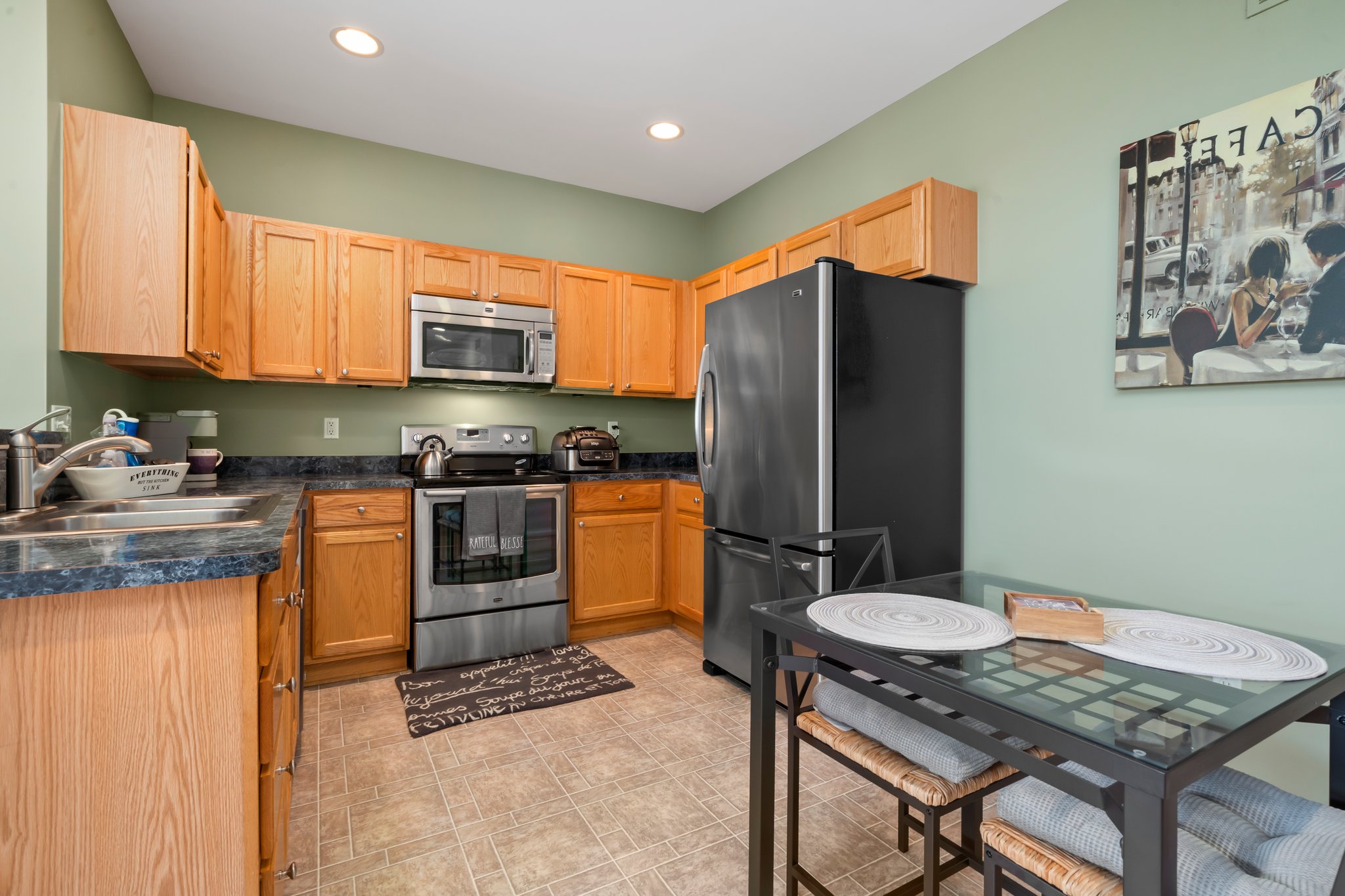 14351 Vauxhall Dr, Sterling Heights, MI 48313, USA Photo 11