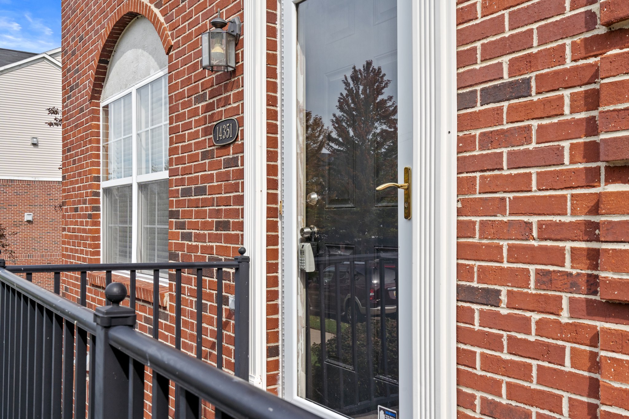 14351 Vauxhall Dr, Sterling Heights, MI 48313, USA Photo 27