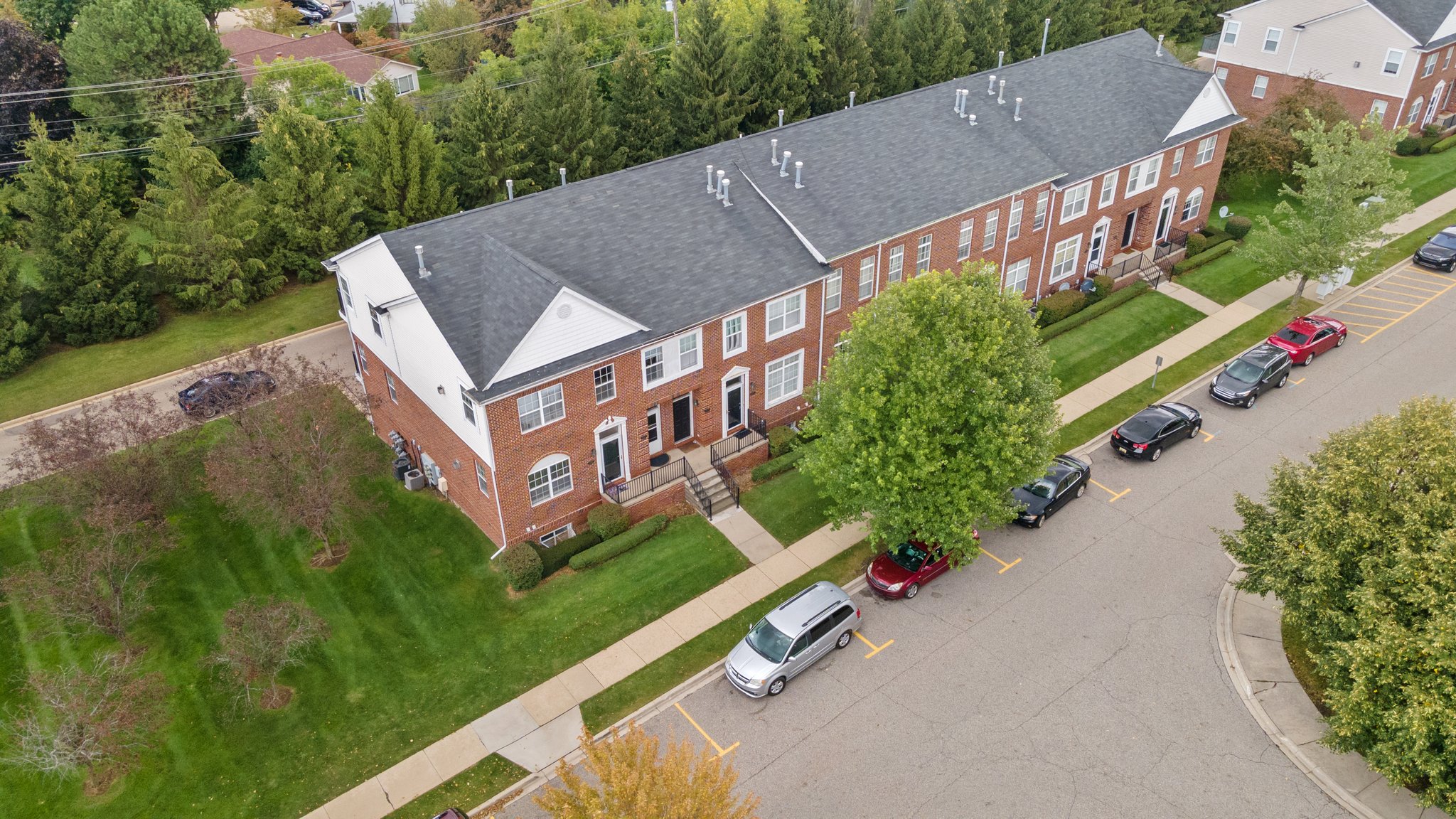 14351 Vauxhall Dr, Sterling Heights, MI 48313, USA Photo 35