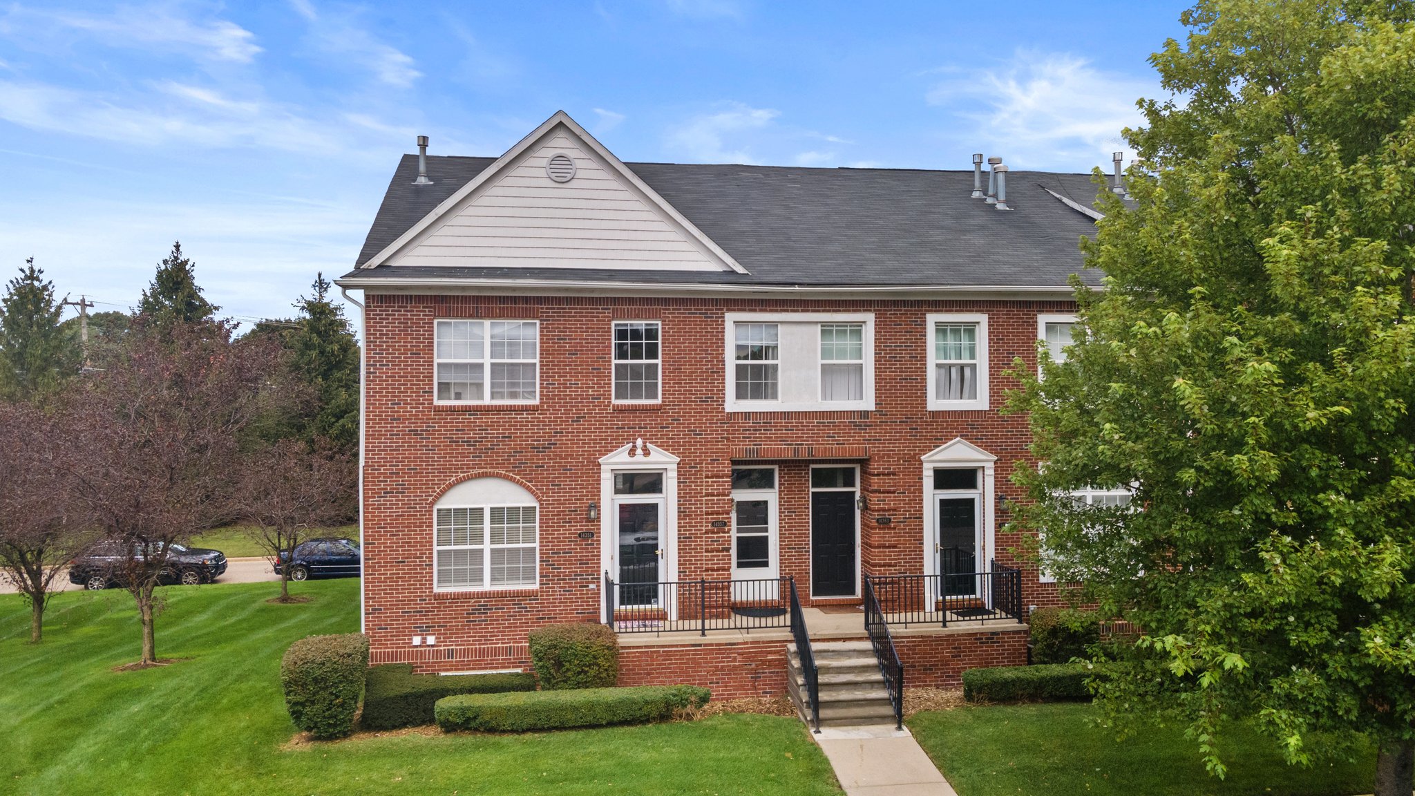 14351 Vauxhall Dr, Sterling Heights, MI 48313, USA