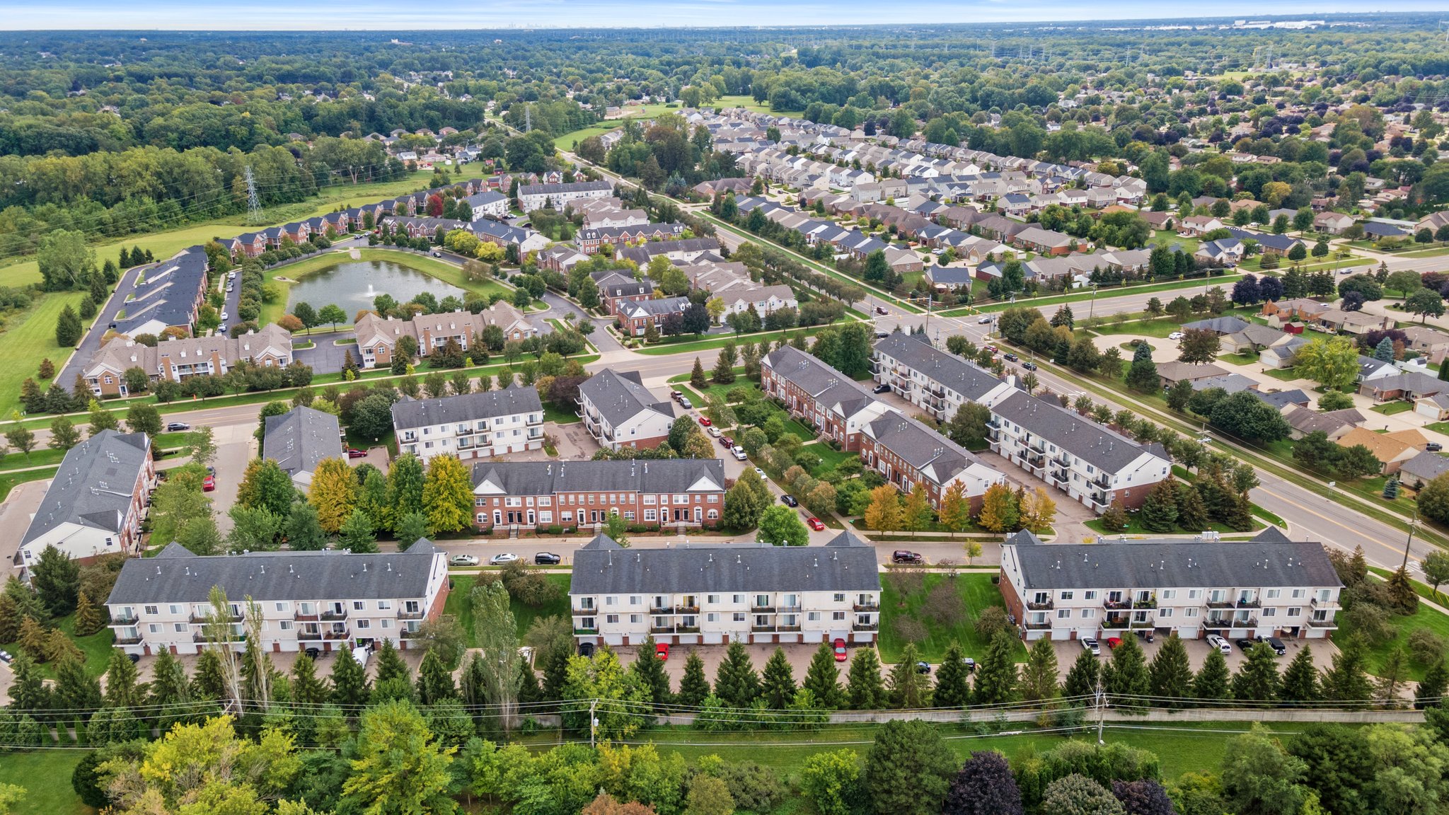 14351 Vauxhall Dr, Sterling Heights, MI 48313, USA Photo 41