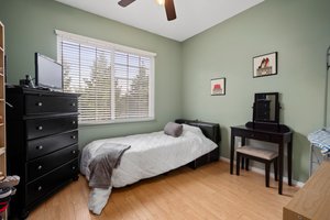 14351 Vauxhall Dr, Sterling Heights, MI 48313, USA Photo 19