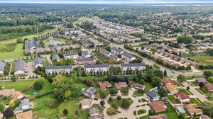 14351 Vauxhall Dr, Sterling Heights, MI 48313, USA Photo 38