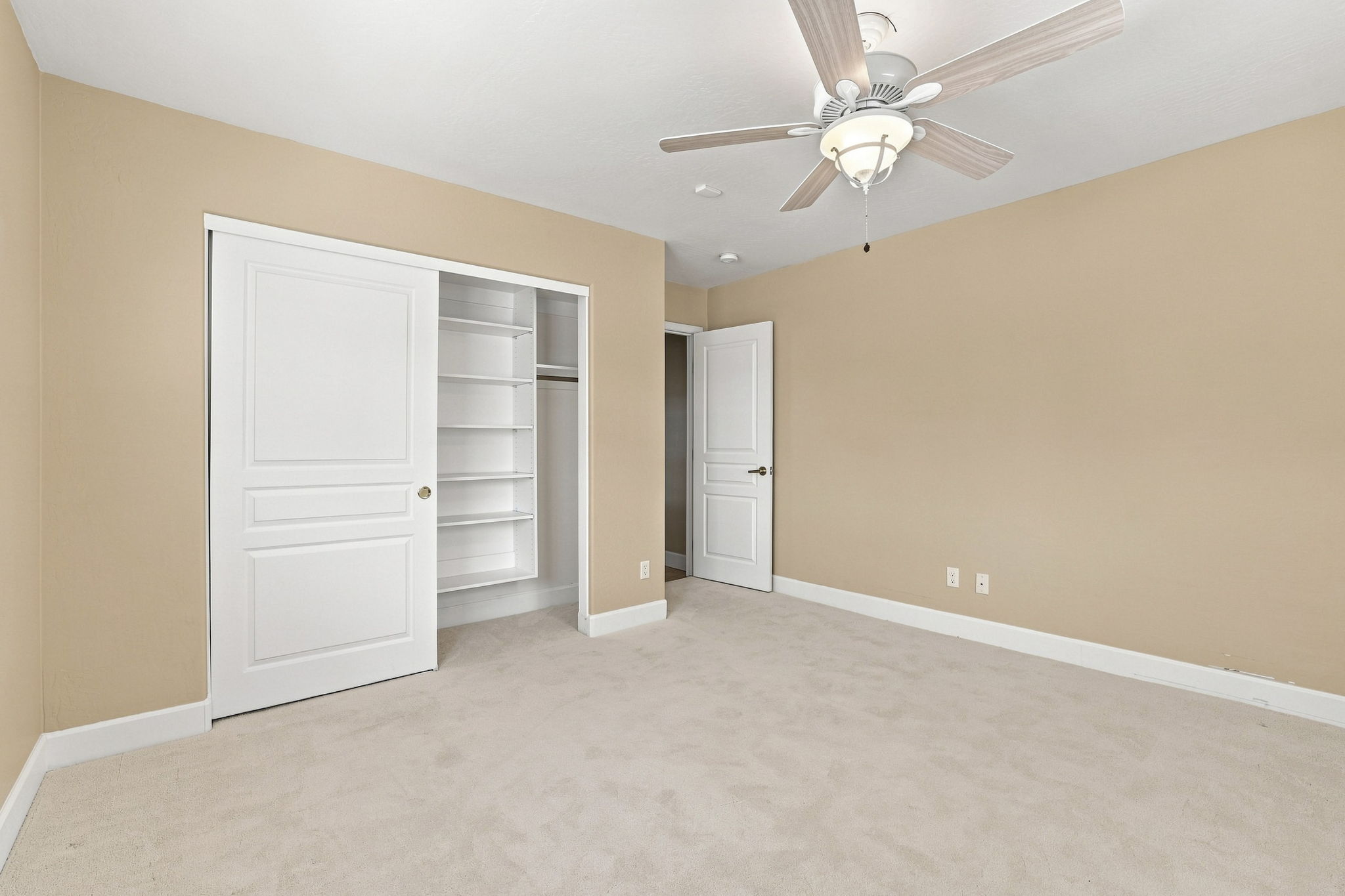 Bedroom 2-2