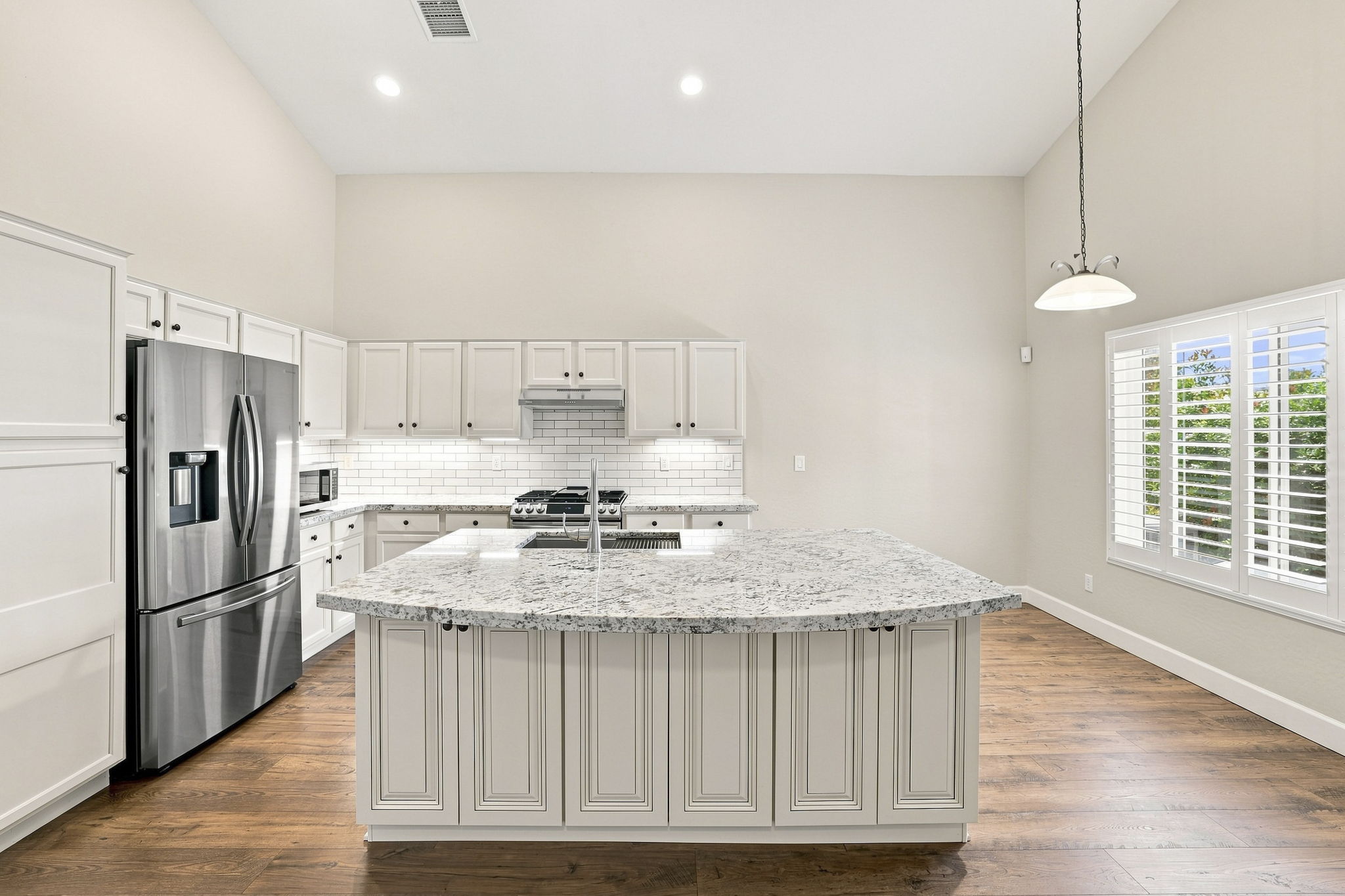 Kitchen 4