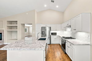 Kitchen (2)