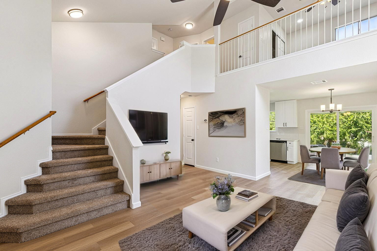 002- Living Room