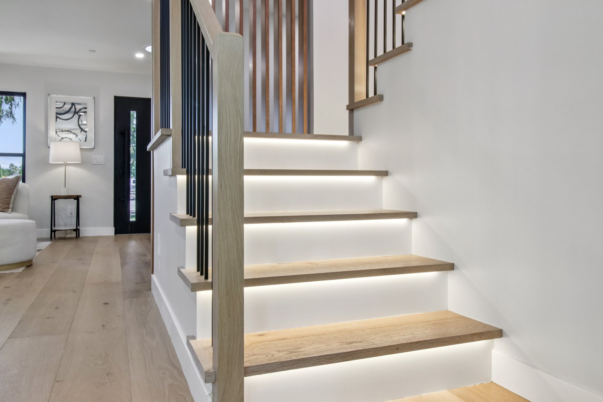 Lenray Ave-S0710-017.jpg