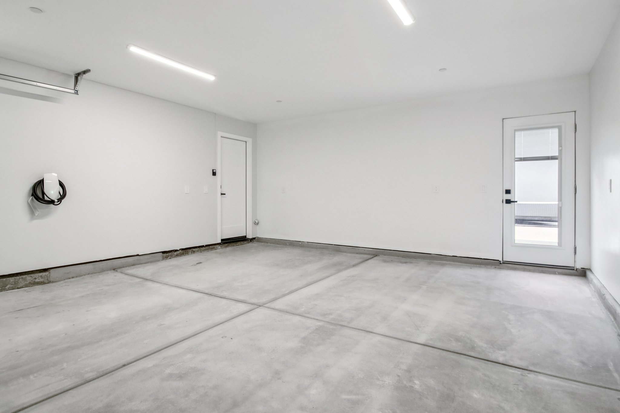 Lenray Ave-S0710-096.jpg