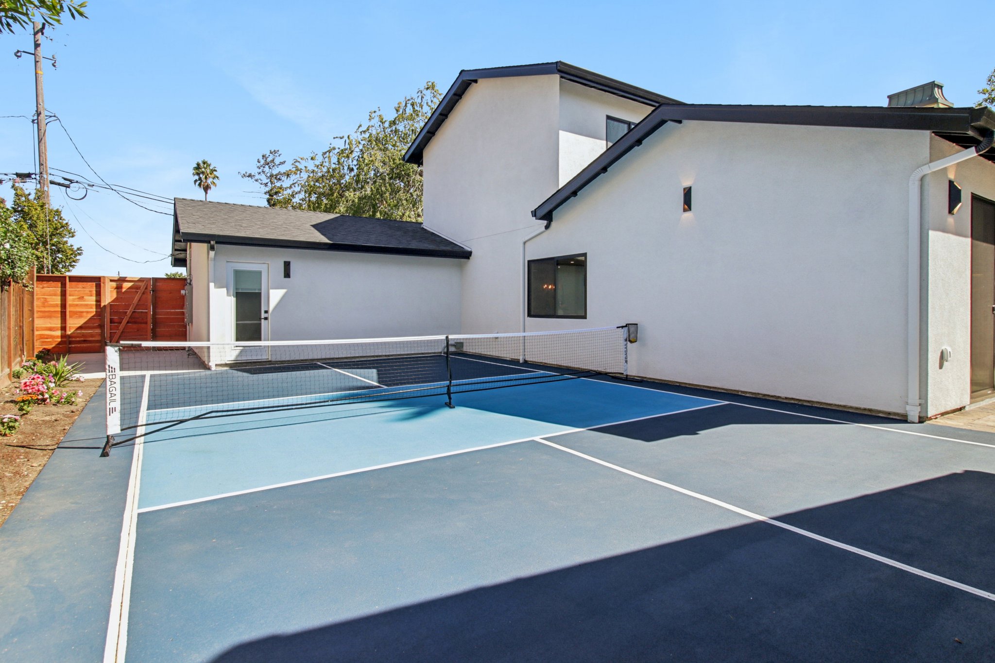 Lenray Ave-S0710-099.jpg