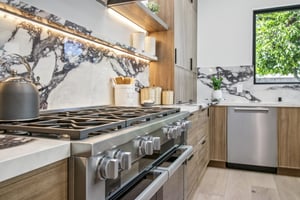 Lenray Ave-S0710-045.jpg