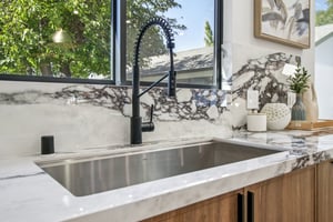 Lenray Ave-S0710-048.jpg