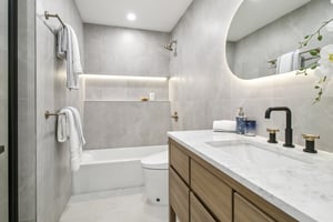 Lenray Ave-S0710-059.jpg