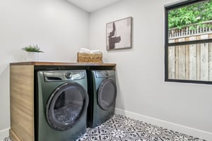 Lenray Ave-S0710-068.jpg