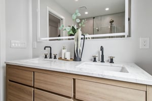 Lenray Ave-S0710-071.jpg